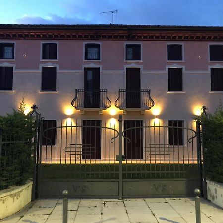 Villa Giotto Luxury Suite & Apartments Mestre Exterior foto